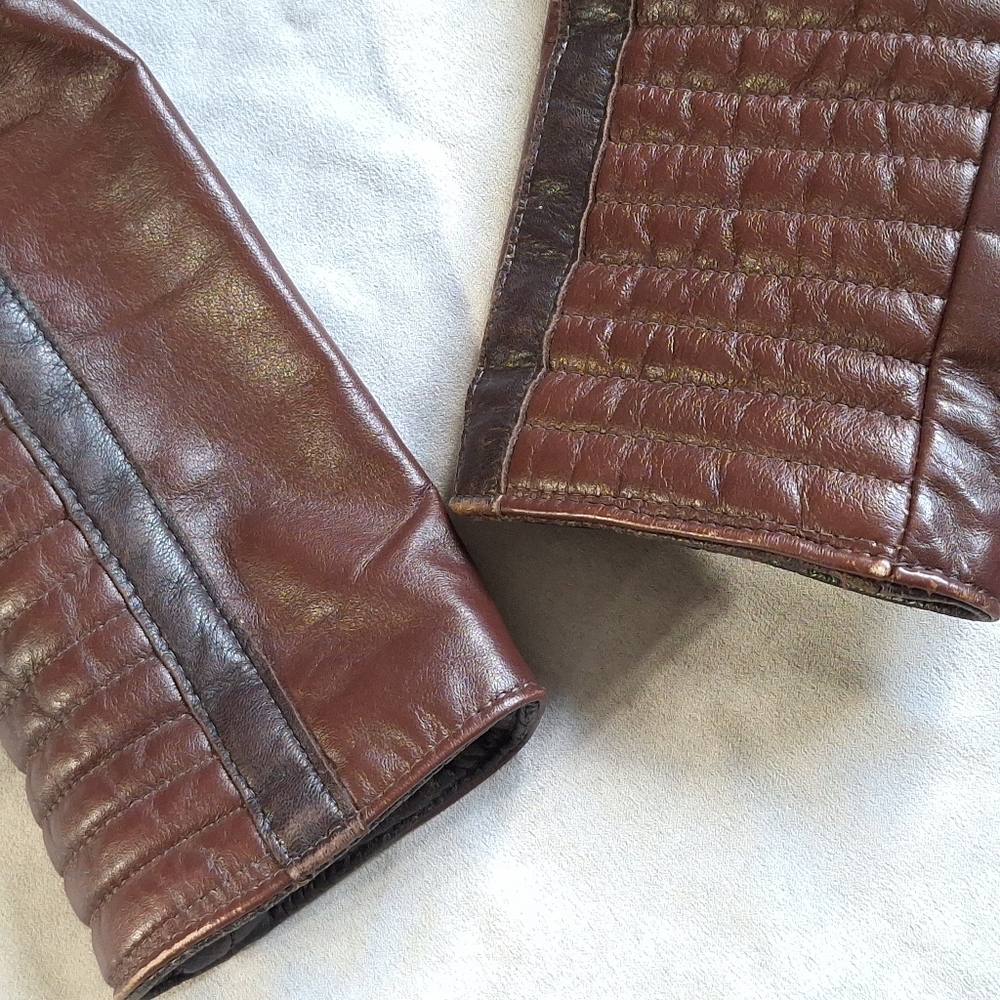 Women’s Brown Hooded Leather Jacket - Picture 5 of 12